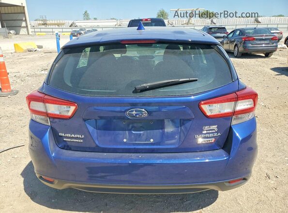 4S3GTAL68J3711683 2018 SUBARU IMPREZA Blue Widok z tyłu