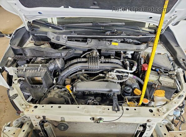 4S3GTAT60L3705945 2020 SUBARU IMPREZA White 