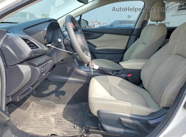 4S3GTAV69M3716148 2021 SUBARU IMPREZA White Front interior view