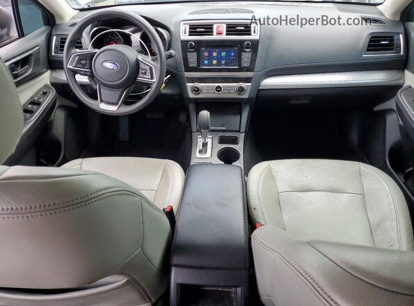 4S4BSAAC7J3202914 2018 SUBARU OUTBACK Серебряный Вид панели приборов