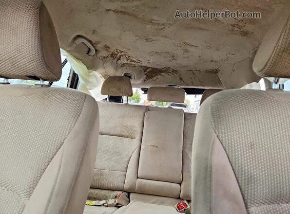 4S4BSAAC8H3318892 2017 SUBARU OUTBACK Tan Հետևի նստատեղերի տեսք