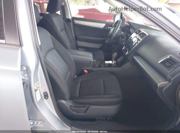 4S4BSAFC8K3315054 2019 SUBARU OUTBACK Silver Vista interior delantera