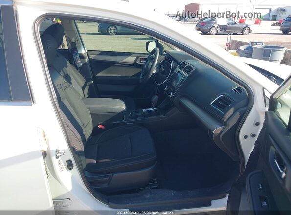 4S4BSAHC6K3240965 2019 SUBARU OUTBACK White Front interior view