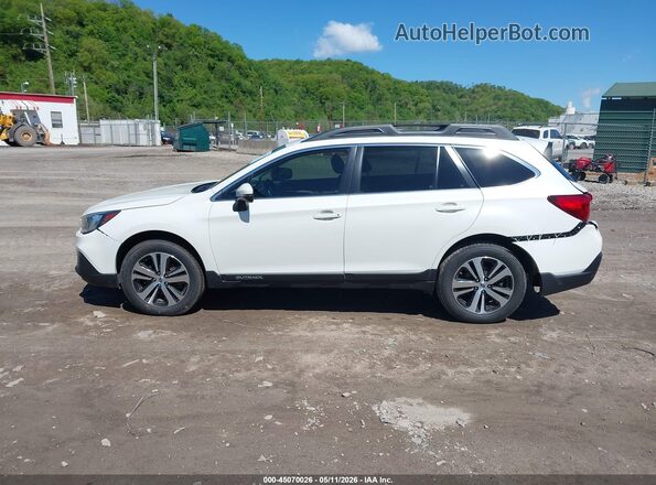 4S4BSAJC3K3326857 2019 SUBARU OUTBACK White Widok wnętrza 360 stopni