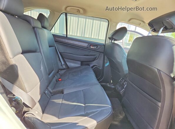 4S4BSAJC6K3384381 2019 SUBARU OUTBACK Белый Вид задней части салона