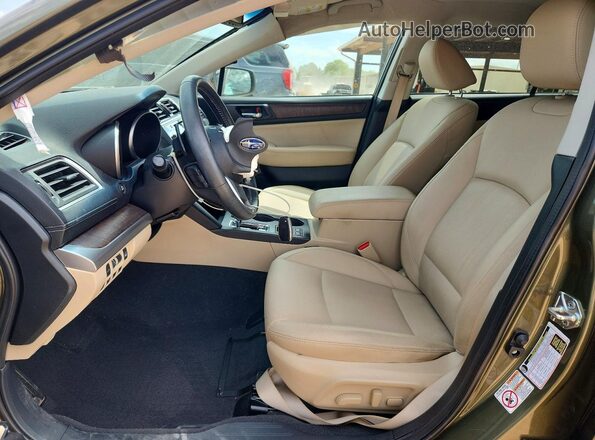 4S4BSAKC1J3359045 2018 SUBARU OUTBACK Green Front interior view