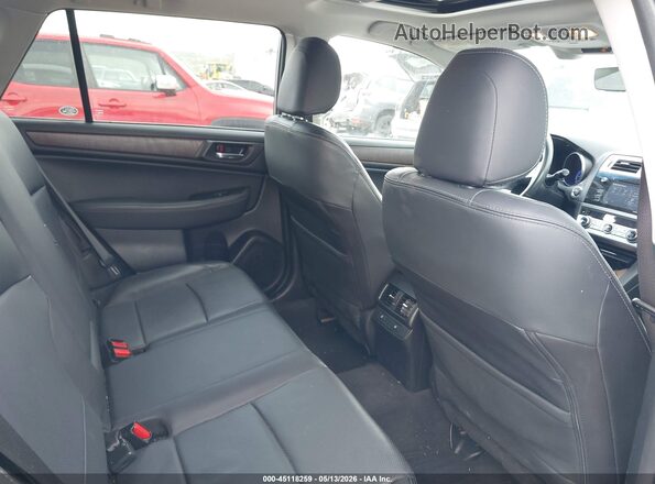 4S4BSANC8H3433468 2017 SUBARU OUTBACK Silver Вид наклейки з VIN-кодом