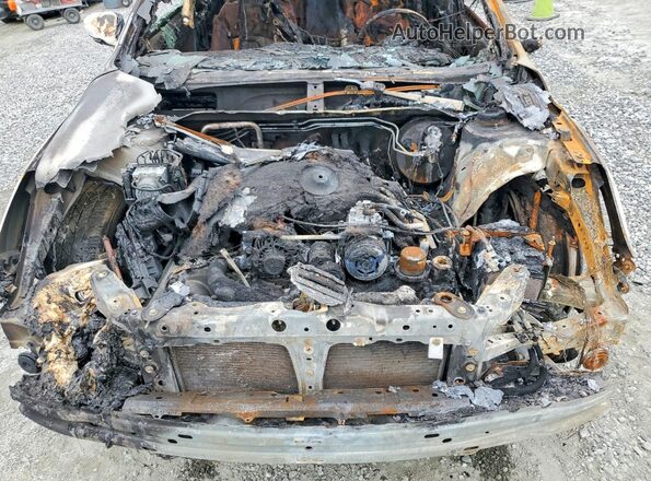4S4BSATC0K3376709 2019 SUBARU OUTBACK White Widok wnętrza z tyłu