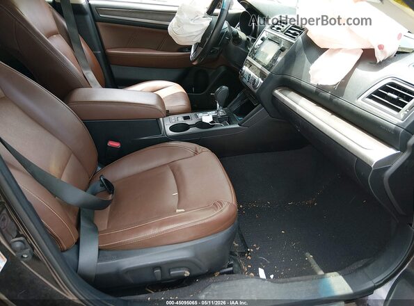 4S4BSATC4H3208726 2017 SUBARU OUTBACK Purple Вид салону спереду