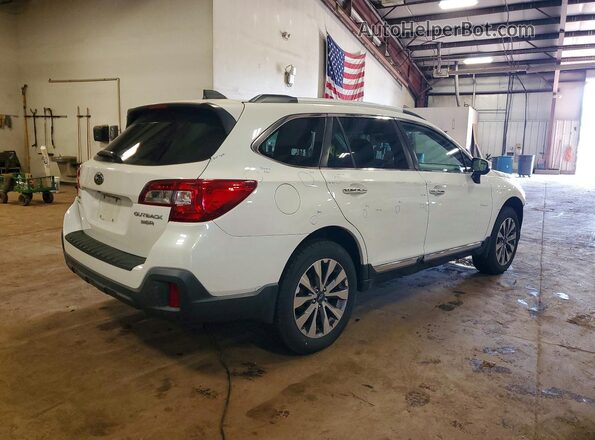 4S4BSETC4J3270575 2018 SUBARU OUTBACK White 