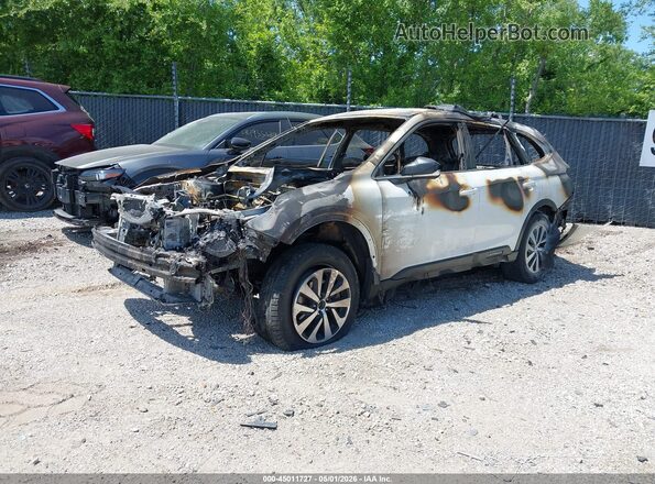 4S4BTAAC2N3103520 2022 SUBARU OUTBACK Белый Передняя левая четверть