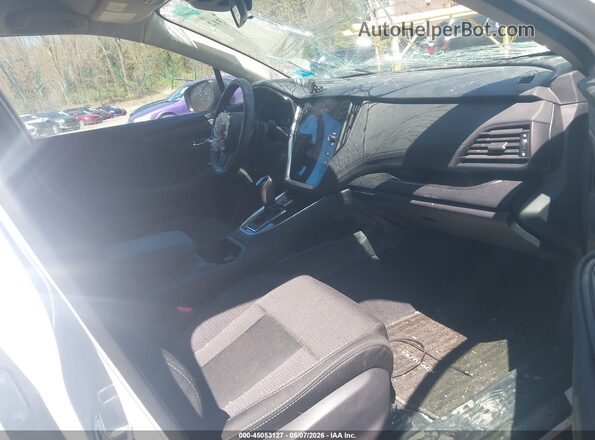 4S4BTACC0S3279541 2025 SUBARU OUTBACK Белый Вид салона спереди