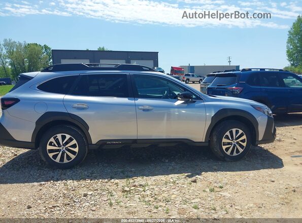 4S4BTADC5S3288315 2025 SUBARU OUTBACK Silver Vista interior trasera