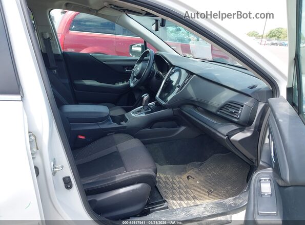 4S4BTAFC1P3203555 2023 SUBARU OUTBACK White Front interior view