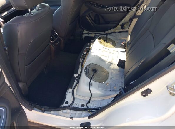 4S4BTANC3L3239016 2020 SUBARU OUTBACK White 