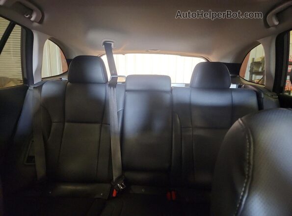 4S4BTANC6L3214529 2020 SUBARU OUTBACK Silver Widok tylnych siedzeń