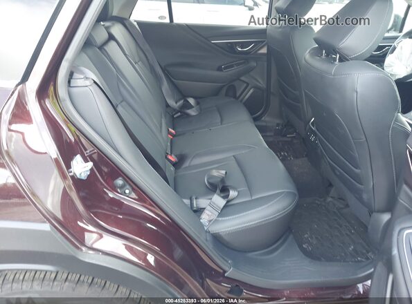 4S4BTAPC0S3156977 2025 SUBARU OUTBACK Burgundy Vista de la etiqueta del VIN