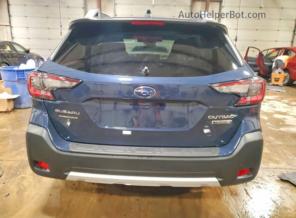 4S4BTAPC8R3231435 2024 SUBARU OUTBACK Blue Widok z tyłu