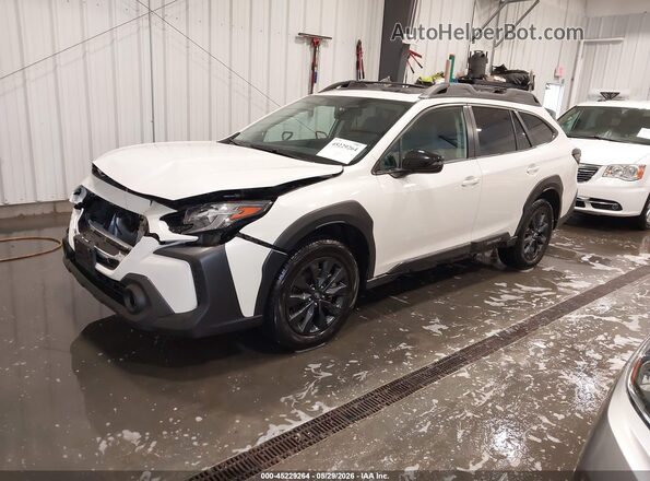 4S4BTGLD3R3132250 2024 SUBARU OUTBACK White Vista tres cuartos delantera izquierda