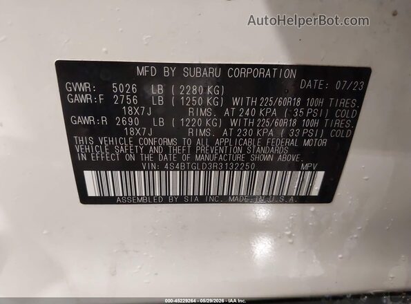 4S4BTGLD3R3132250 2024 SUBARU OUTBACK White Vista del compartimento del motor