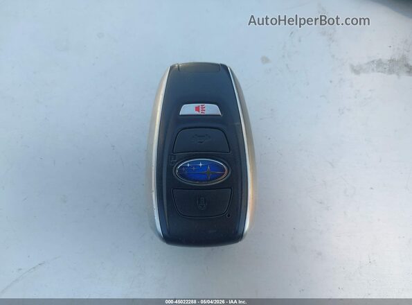 4S4BTGLD8N3197752 2022 SUBARU OUTBACK Серебряный Вид панели приборов