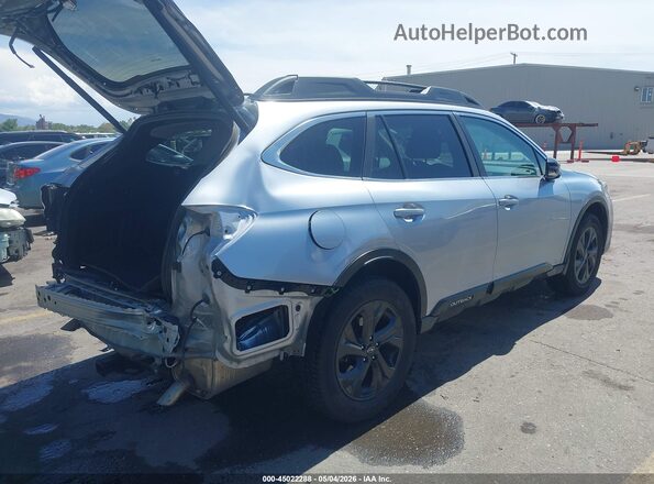 4S4BTGLD8N3197752 2022 SUBARU OUTBACK Серебряный Задняя правая четверть