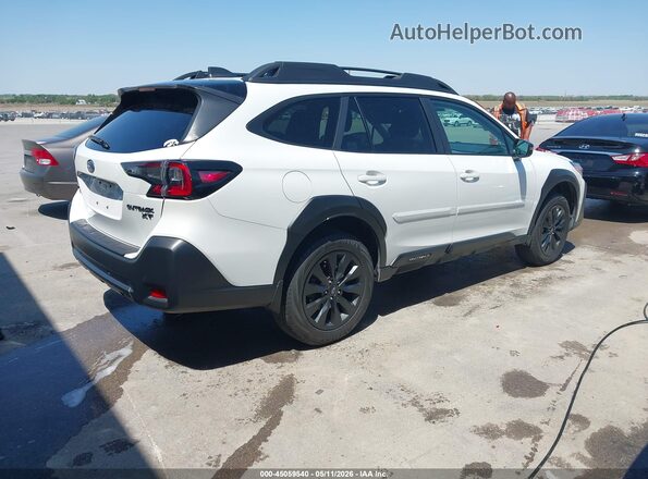 4S4BTGLD9R3127599 2024 SUBARU OUTBACK White 