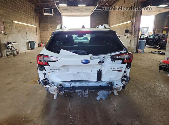 4S4BTGPD3R3178977 2024 SUBARU OUTBACK White უკანა ხედი
