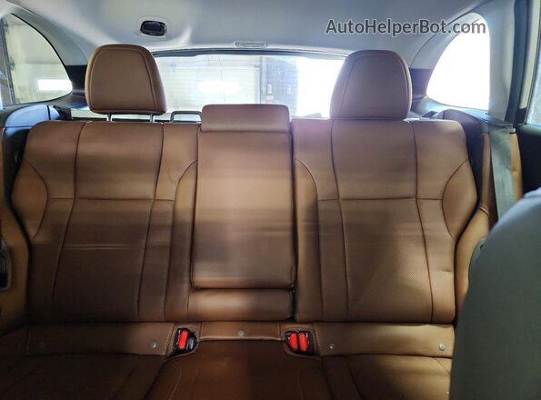 4S4BTGPD3R3178977 2024 SUBARU OUTBACK White უკანა სავარძლების ხედი