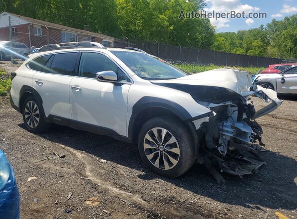 4S4BTGPD4R3180804 2024 SUBARU OUTBACK Белый Передняя правая четверть