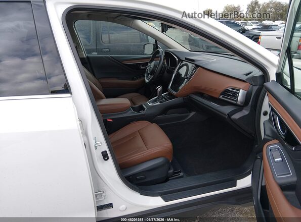 4S4BTGPD4R3291899 2024 SUBARU OUTBACK White წინა სალონის ხედი