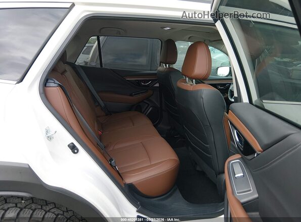 4S4BTGPD4R3291899 2024 SUBARU OUTBACK White VIN კოდის სტიკერის ხედი