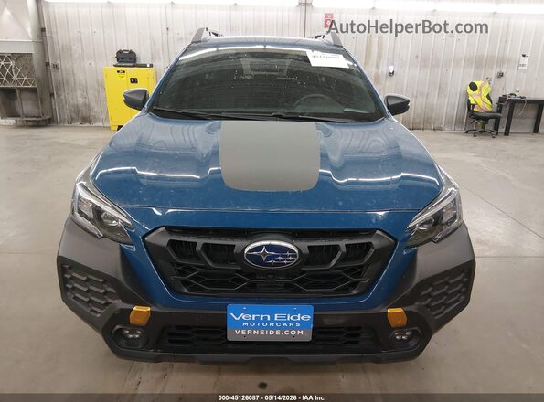 4S4BTGSD2R3135836 2024 SUBARU OUTBACK Blue Rear interior view