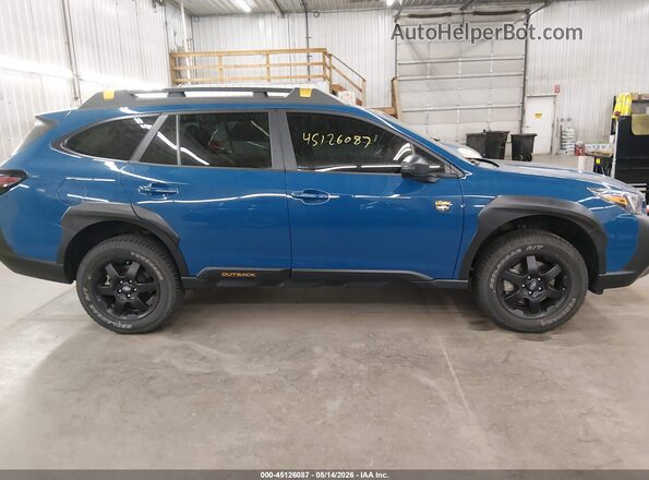 4S4BTGSD2R3135836 2024 SUBARU OUTBACK Blue 360 interior view
