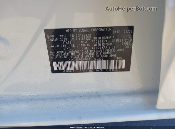 4S4GUHD66T3742370 2026 SUBARU CROSSTREK White ძრავის განყოფილების ხედი