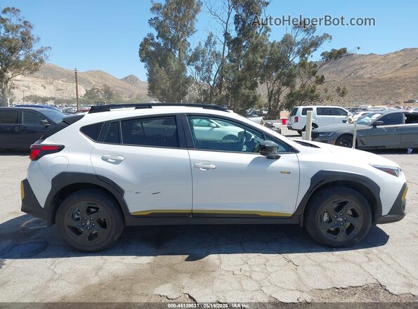 4S4GUHF61R3720699 2024 SUBARU CROSSTREK White უკანა სალონის ხედი