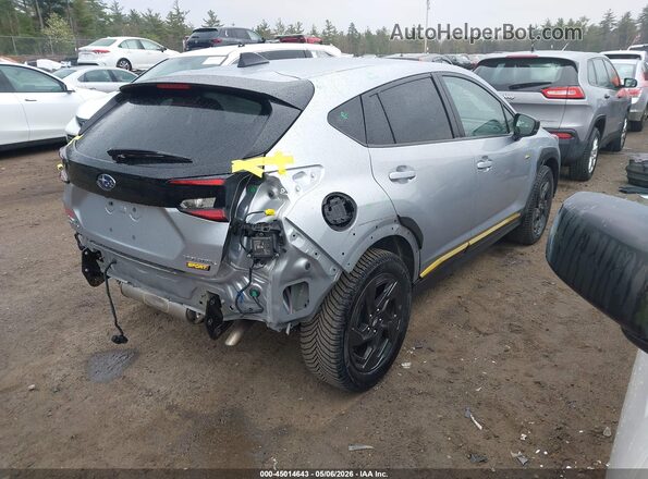 4S4GUHF69R3705920 2024 SUBARU CROSSTREK Серебряный Задняя правая четверть