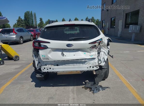 4S4GUHM61R3831952 2024 SUBARU CROSSTREK White 