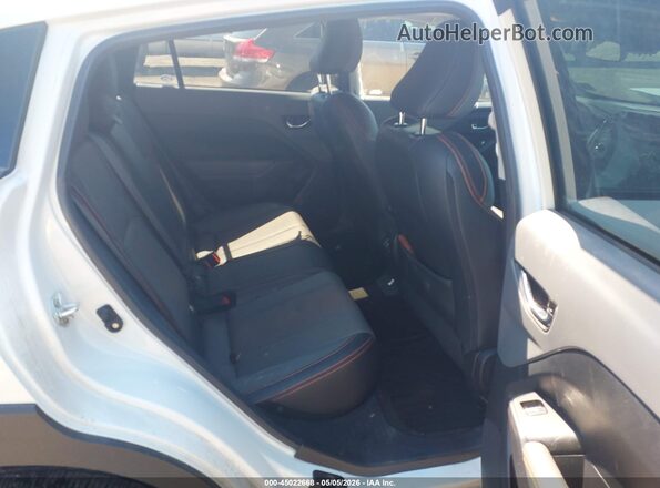 4S4GUHM62S3718467 2025 SUBARU CROSSTREK White Widok naklejki z numerem VIN