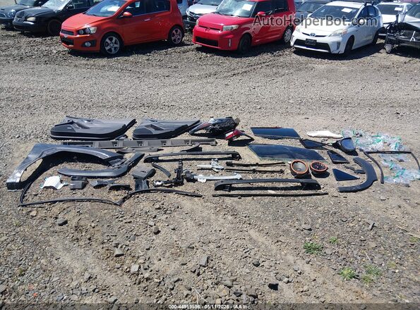 4S4GUHM68R3720055 2024 SUBARU CROSSTREK Gray Widok zestawu wskaźników
