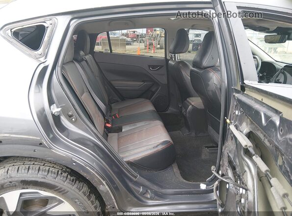 4S4GUHM68R3720055 2024 SUBARU CROSSTREK Gray Widok naklejki z numerem VIN