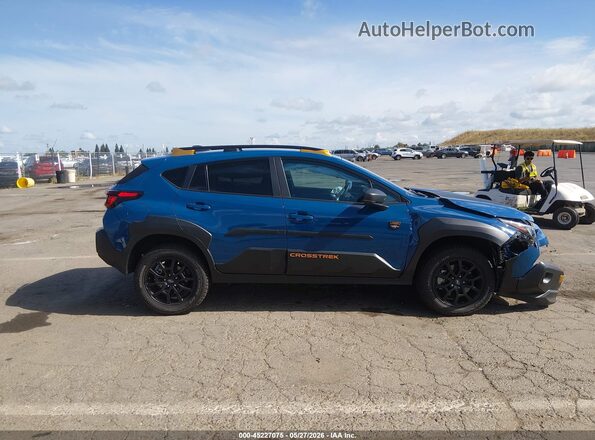 4S4GUHT60S3768690 2025 SUBARU CROSSTREK Blue Vista interior de 360 grados