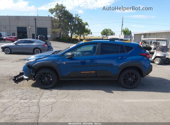4S4GUHT60S3768690 2025 SUBARU CROSSTREK Blue 