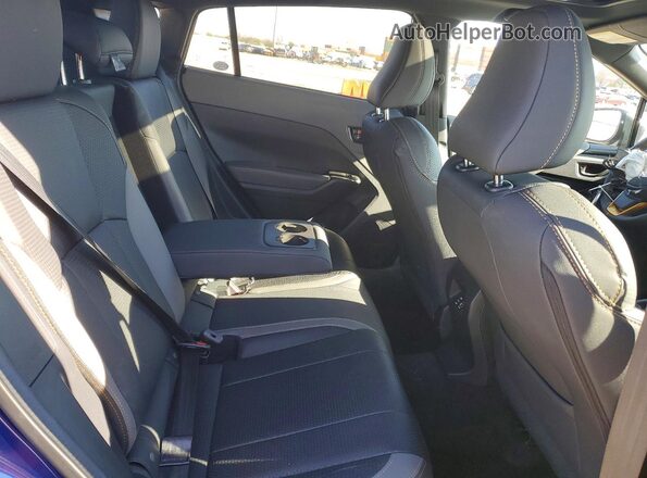 4S4GUHU64T3700487 2026 SUBARU CROSSTREK Синий Вид задней части салона