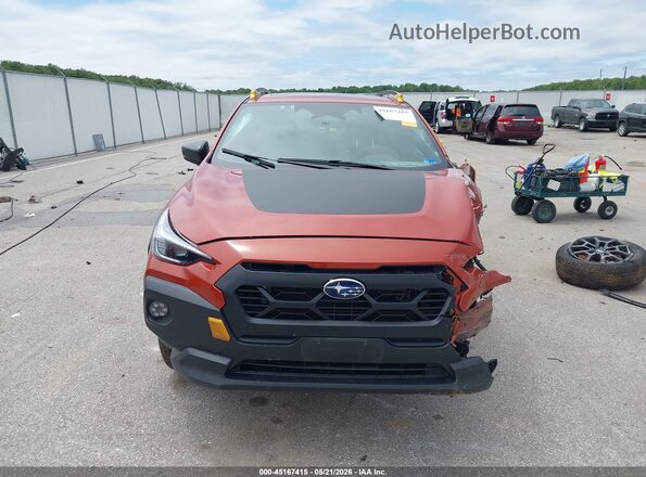 4S4GUHU68R3767442 2024 SUBARU CROSSTREK Orange Սալոնի հետևի տեսք