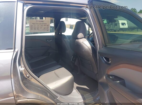 4S4SLSJ79T3075494 2026 SUBARU FORESTER Gray 