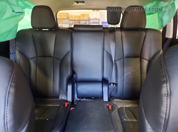 4S4WMAAD4T3411938 2026 SUBARU ASCENT White უკანა სავარძლების ხედი