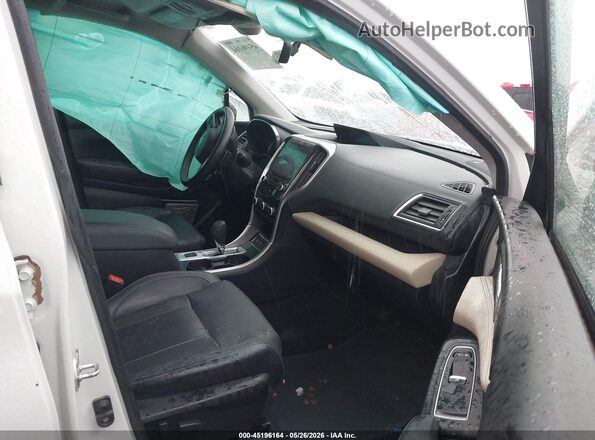 4S4WMALD3N3432859 2022 SUBARU ASCENT White Front interior view