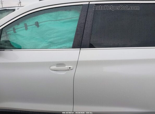 4S4WMALD3N3432859 2022 SUBARU ASCENT White 360 interior view