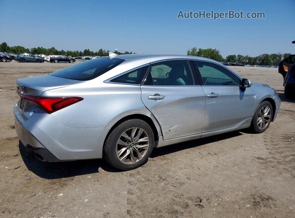 4T1AZ1FB5LU044450 2020 TOYOTA AVALON Silver Trasero derecho